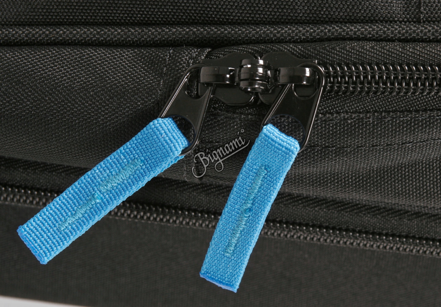 Aurora Dynamic Top Recurve Tasche